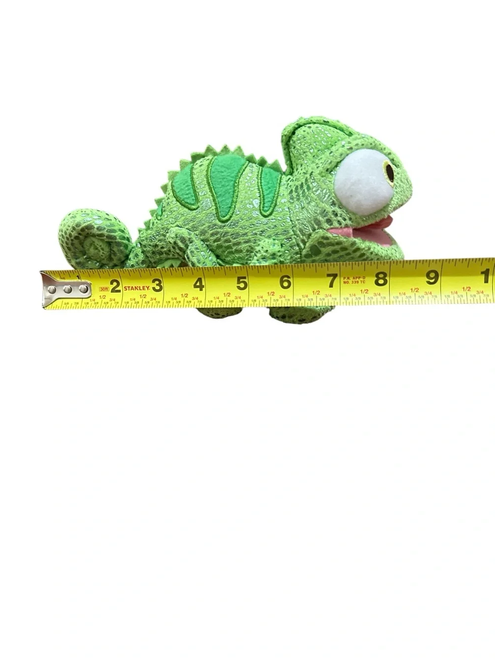 Disney Store Tangled Pascal Lizard Plush Stuffed Animal Toy Small 9” Green